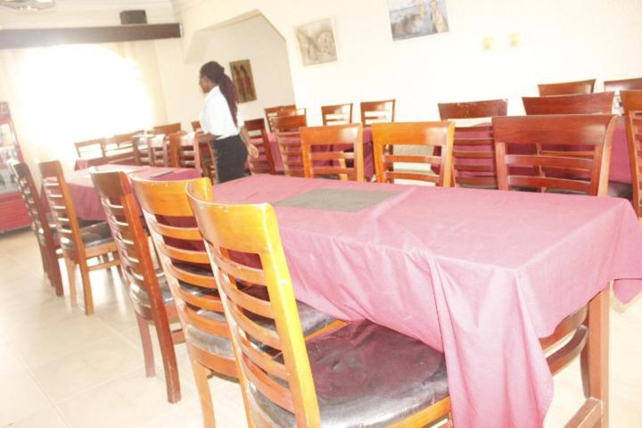 Rwizi View Hotel Mbarara Kültér fotó